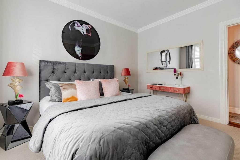 Revamped & Luxxe For Covent Garden Lovers! Adorable City Home For Families & Friends London Eksteriør bilde