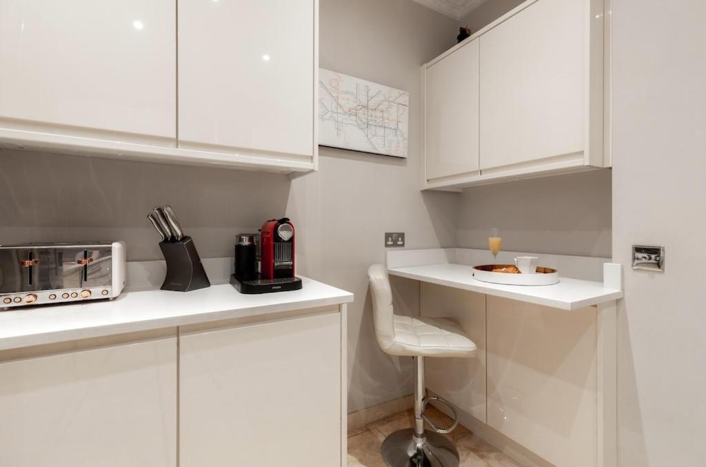 Revamped & Luxxe For Covent Garden Lovers! Adorable City Home For Families & Friends London Eksteriør bilde
