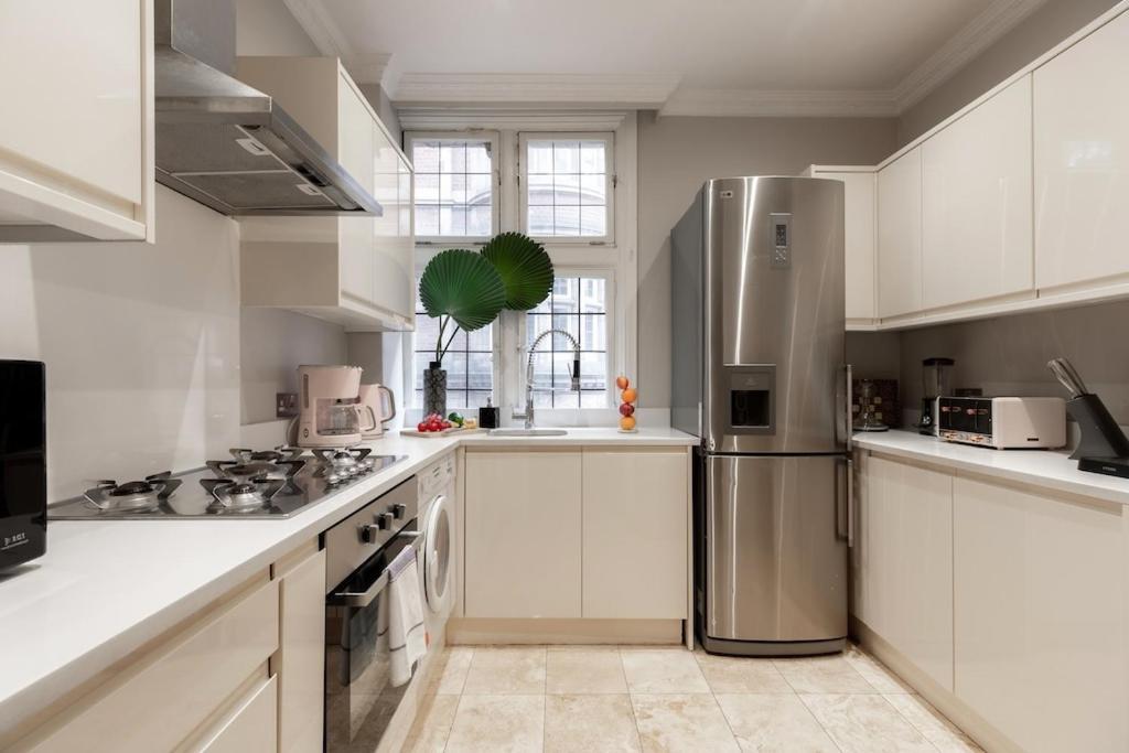 Revamped & Luxxe For Covent Garden Lovers! Adorable City Home For Families & Friends London Eksteriør bilde